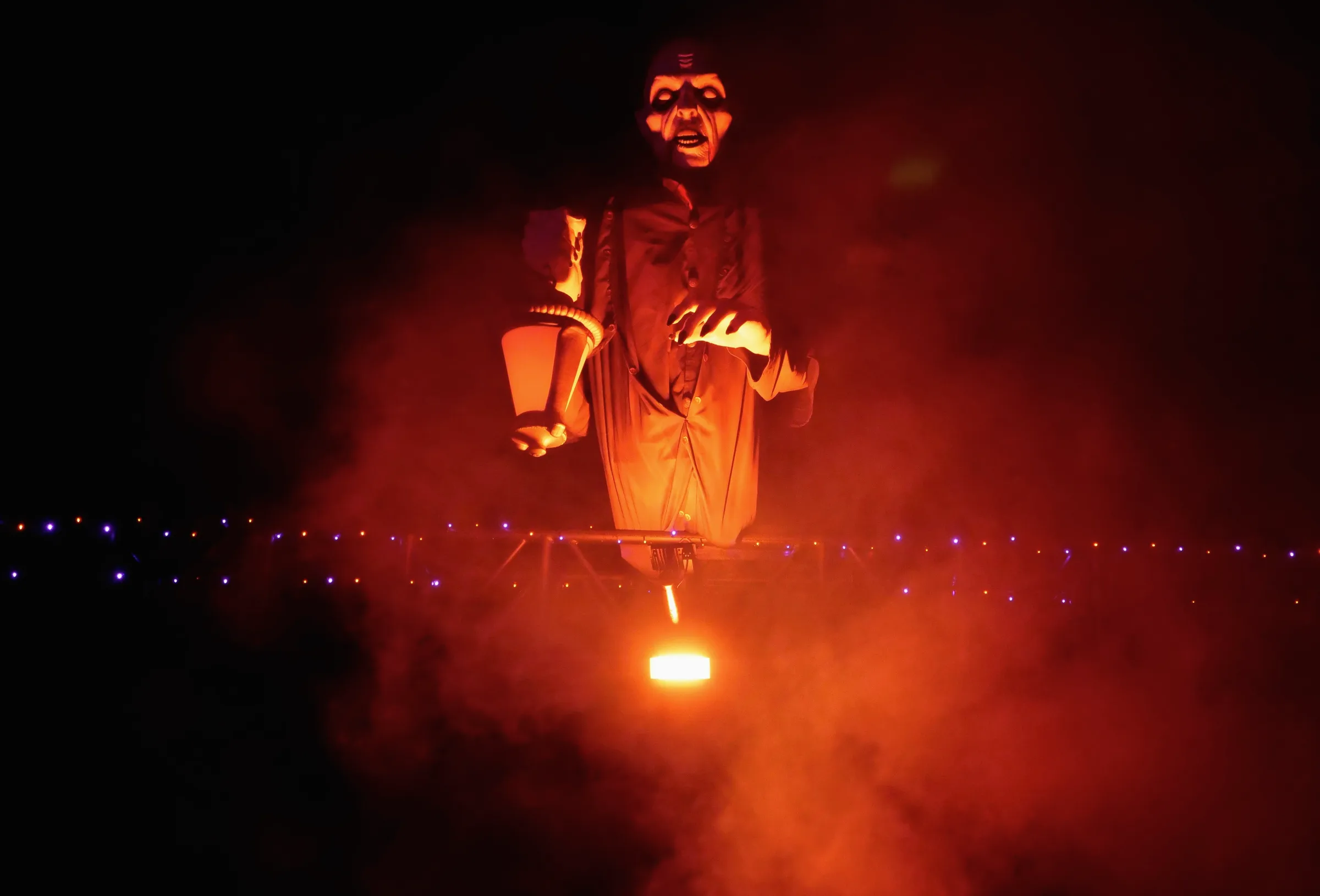 Baldwins Creek Farm - Hopewell Township, NJ: glowing ghoul in the fog on the Haunted Walk-Thru